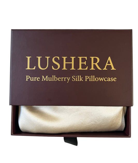 Lushera pure mulberry silk pillowcase in a brown box on a white background